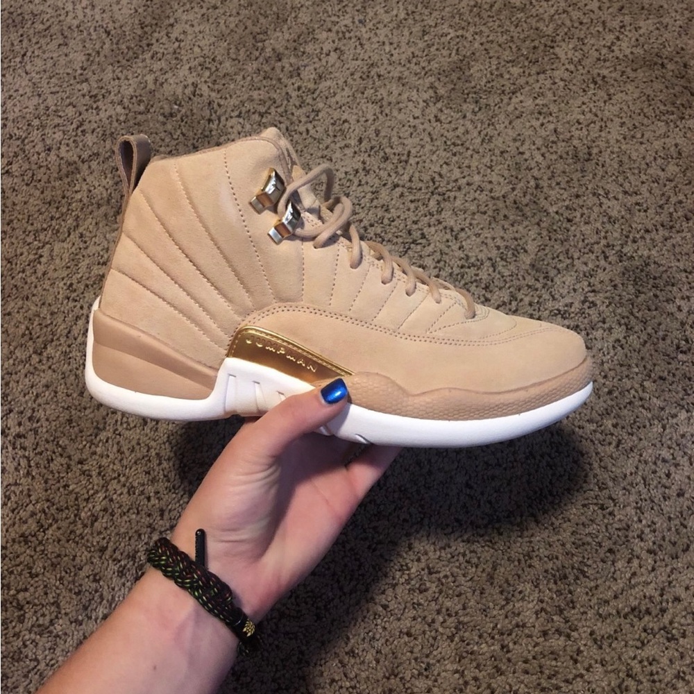 Womens Jordan 12s Vachetta
